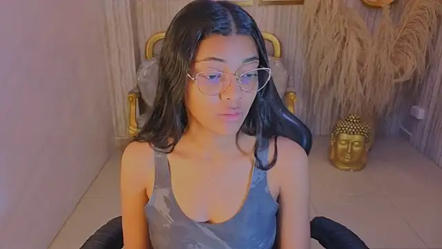 valentina gomez s online show from June 30, 2026, 12:38 pm