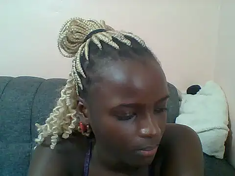 Snapshot of Beauty-Anka chatting on July 2, 2026, 5:35 am Beauty-Anka online show from July 2, 2026, 5:35 am