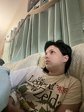 Snapshot of sweetielexxii chatting on June 24, 2026, 10:47 am sweetielexxii online show from June 24, 2026, 10:47 am