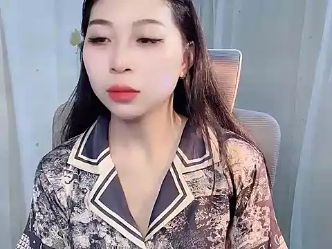 -Naomii  online show from June 23, 2026, 12:41 am