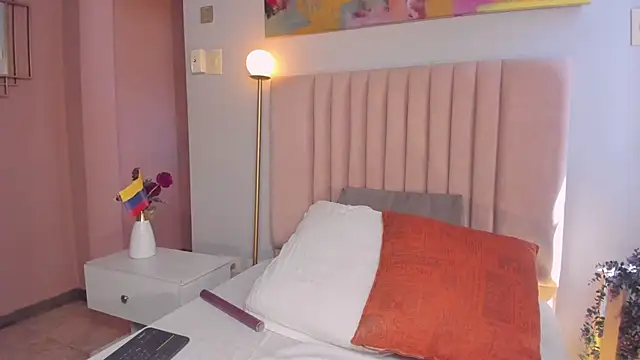 KatherinSky online show from June 27, 2026, 4:24 pm