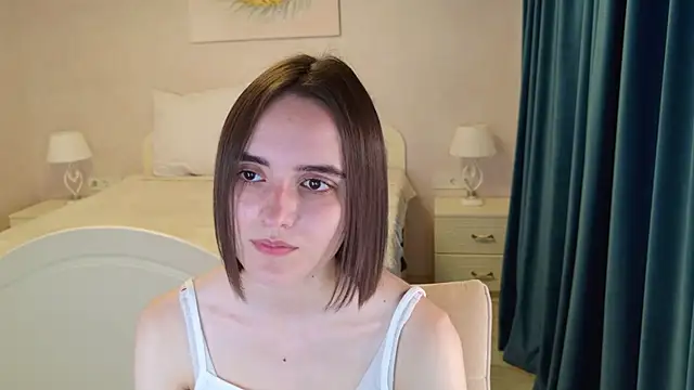 Snapshot of Daisy_Heart chatting on June 4, 2026, 4:17 am Daisy Heart online show from June 4, 2026, 4:17 am