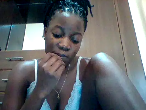 zainaxxxxx online show from June 29, 2026, 10:26 am