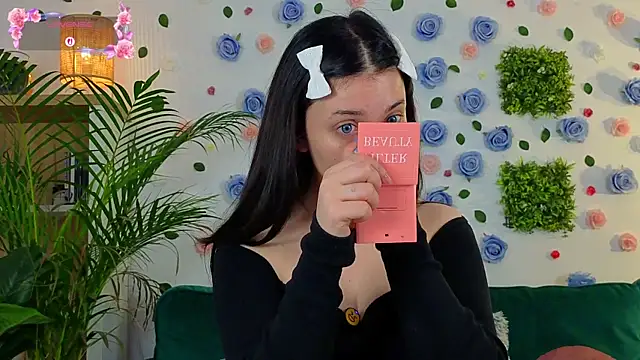 justmeavery online show from June 15, 2026, 1:06 am