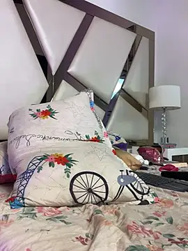 RacheellGrayX online show from June 21, 2026, 10:43 am