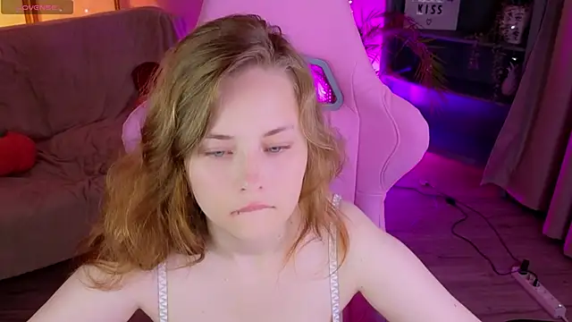 EricaWilds online show from June 28, 2026, 12:33 pm