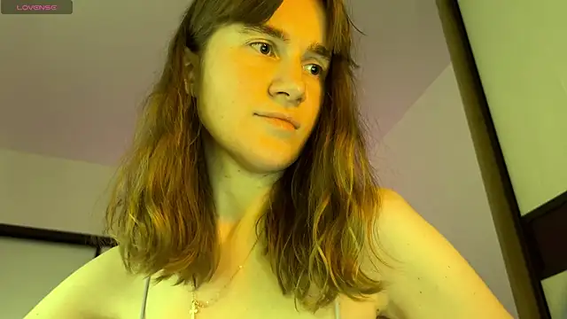 Snapshot of agniia257 chatting on June 9, 2026, 6:42 pm agniia257 online show from June 9, 2026, 6:42 pm