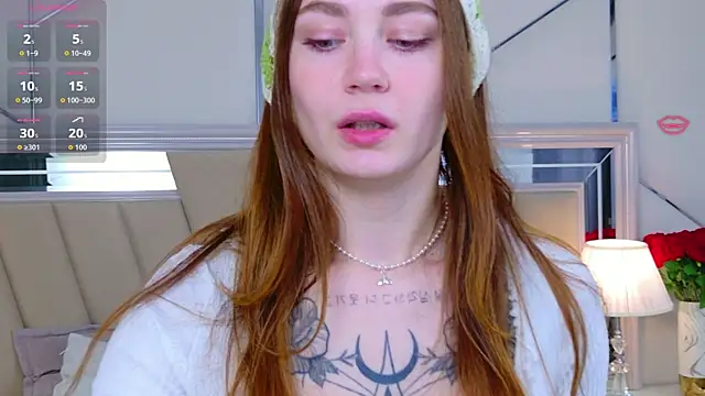 OliviaBrayan online show from June 14, 2026, 6:53 pm