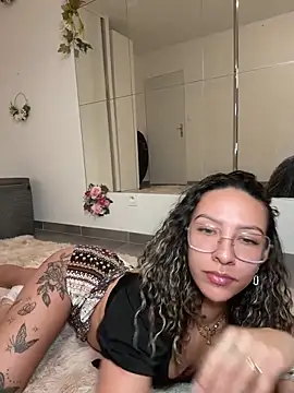 leana bgeee online show from June 10, 2026, 9:05 pm
