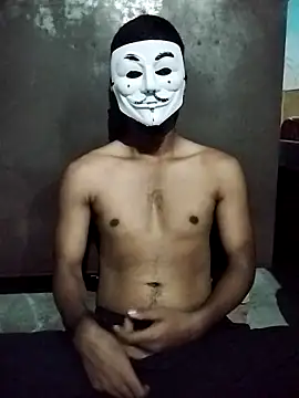 Captain002 online show from June 13, 2026, 3:26 am