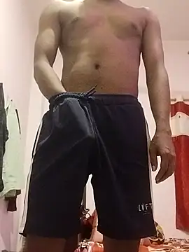 Daddsuroj69 online show from July 14, 2026, 2:38 am
