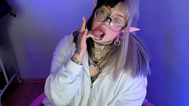 Chiibis online show from June 27, 2026, 12:22 pm