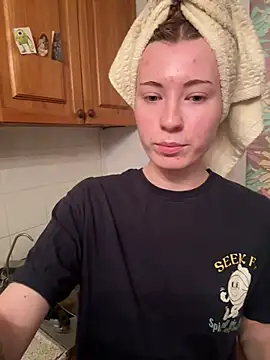AlisaRussel online show from July 8, 2026, 8:31 pm