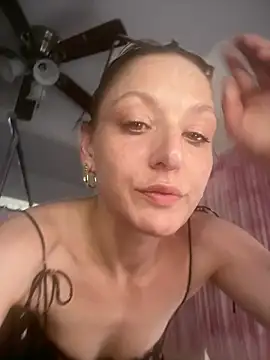 ramona-quinn online show from July 4, 2026, 10:58 pm