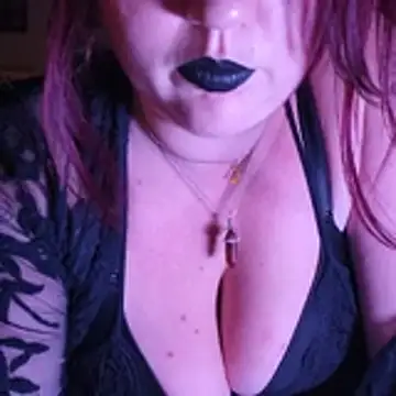 Hellmyra online show from June 30, 2026, 8:36 am