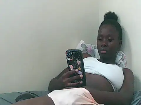 Queen idd online show from June 27, 2026, 12:33 pm