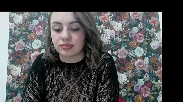 MaraJennyfer online show from July 3, 2026, 10:16 pm