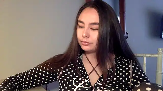 Tiorina online show from June 30, 2026, 4:12 am