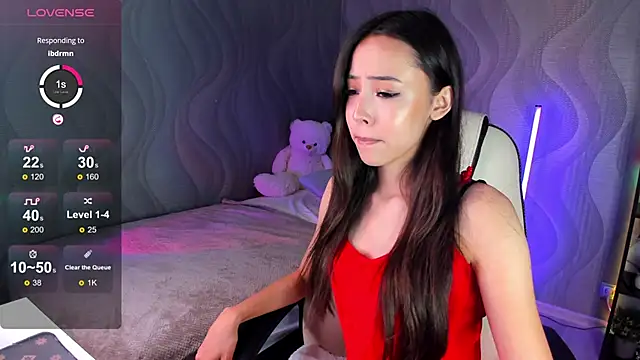 Snapshot of PlayfulPout chatting on July 2, 2026, 3:45 am PlayfulPout online show from July 2, 2026, 3:45 am