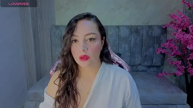 Electra s online show from July 2, 2026, 8:26 pm