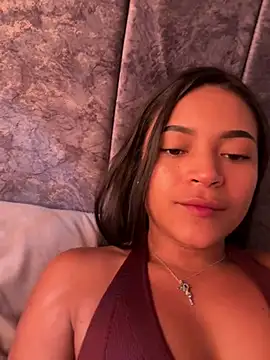 Ariaanaa grey online show from June 29, 2026, 1:33 pm