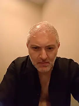Alessio8000 online show from June 27, 2026, 12:38 am