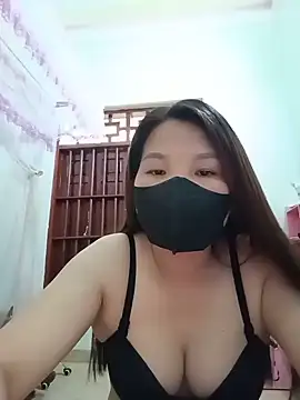 LinhThao999 online show from July 3, 2026, 4:41 am
