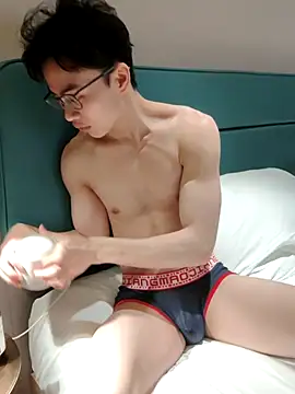 AcesDDD1 online show from June 29, 2026, 5:12 pm