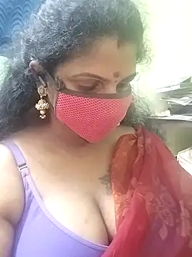 Snapshot of Poojitha-Queen chatting on July 4, 2026, 4:55 pm Poojitha-Queen online show from July 4, 2026, 4:55 pm