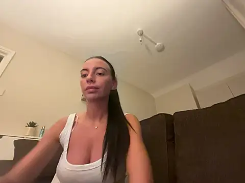 Daisxx online show from July 4, 2026, 10:36 pm