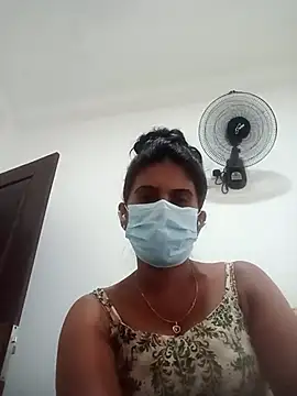 dimopussy online show from July 8, 2026, 2:46 am