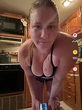 SassyCassie6969 online show from July 7, 2026, 7:06 pm
