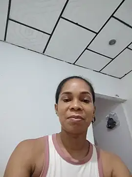 AstridMonroee online show from July 11, 2026, 1:11 pm