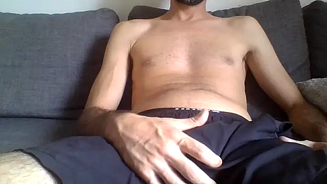 Frenchcumxxx online show from July 7, 2026, 4:43 pm