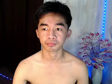 HotNextDoor online show from July 7, 2026, 4:59 am