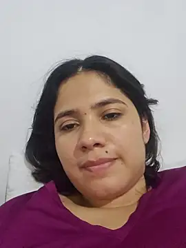solitaraia online show from July 7, 2026, 1:30 am