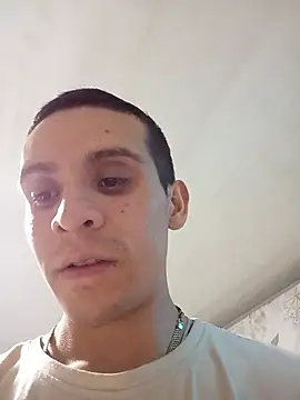 Daniiisss online show from July 9, 2026, 1:39 am