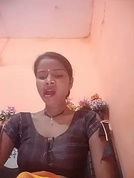 Chandni8090 online show from July 8, 2026, 5:19 am