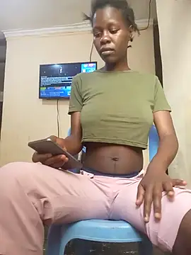 Snapshot of Petitevelvet01 chatting on July 10, 2026, 2:28 pm Petitevelvet01 online show from July 10, 2026, 2:28 pm