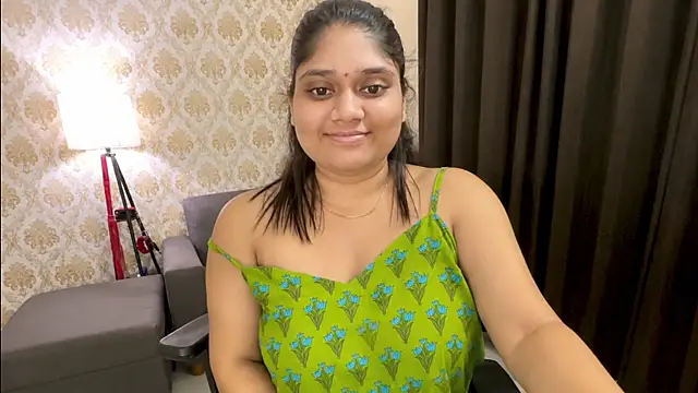 Varsha-ji76 online show from July 9, 2026, 6:29 pm