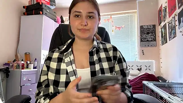 AteGlass online show from July 11, 2026, 12:16 pm