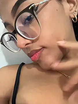 Kimy lux online show from July 12, 2026, 2:12 am