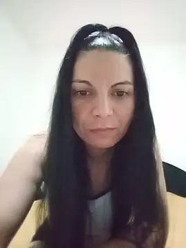 I amArianaa online show from July 14, 2026, 10:05 pm