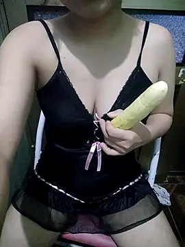 Love-Sexy12 online show from July 17, 2026, 1:36 am