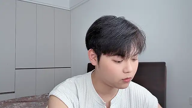 BOLIN baobao online show from July 17, 2026, 4:43 am