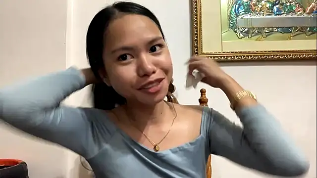 JolandaNeelon online show from July 27, 2026, 11:06 am