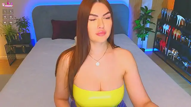 Kira from UA online show from June 13, 2026, 10:08 pm