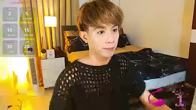 WildestTwink online show from June 26, 2026, 2:12 pm