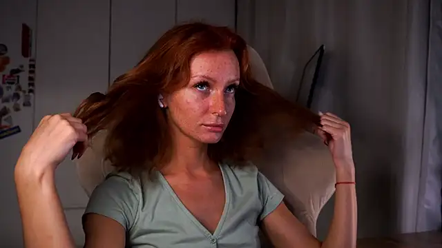 Liuba Fox online show from June 22, 2026, 8:50 pm