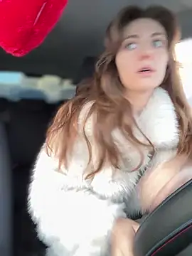 Snapshot of MariiD chatting on February 7, 2026, 7:16 am MariiD online show from February 7, 2026, 7:16 am